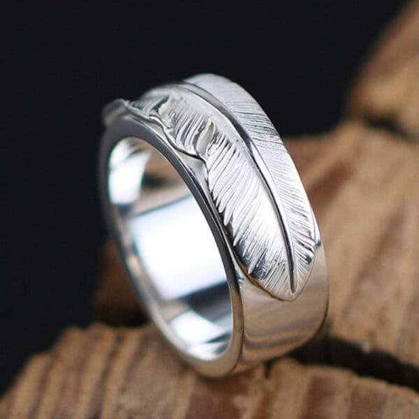 Men's Sterling Silver Feather Band Ring - Image 4