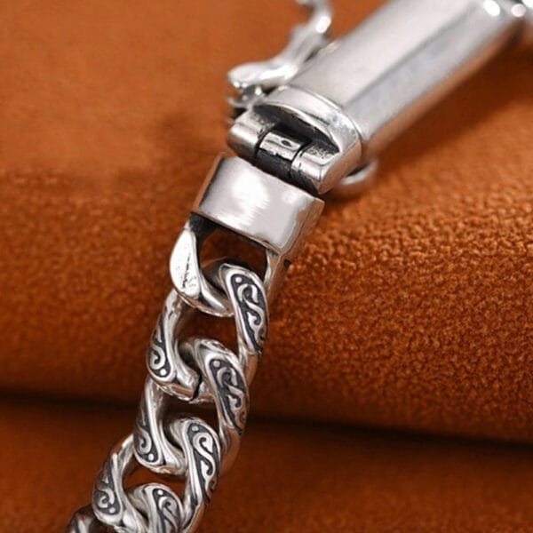Men's Sterling Silver Ivy Pattern Slim Cuban Chain Bracelet - Image 5