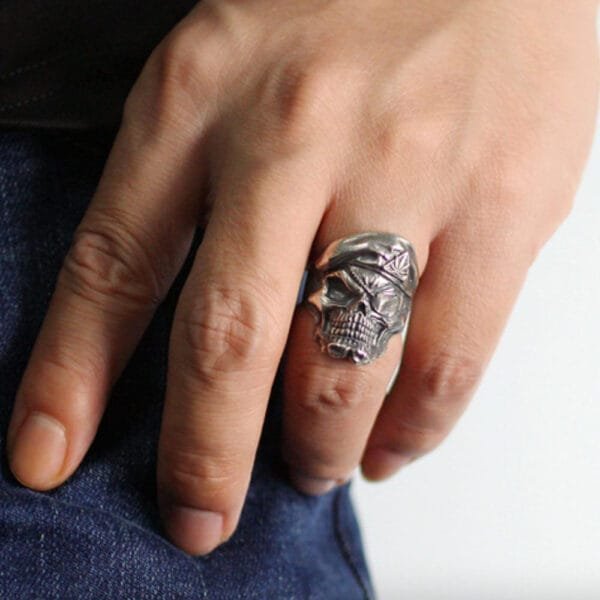 Men's Sterling Silver One-eyed Skull Ring - Image 7