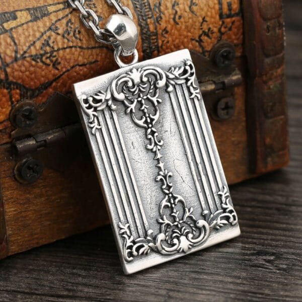 Men's Sterling Silver Poker King Skull Pendant Necklace - Image 5