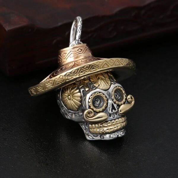 Men's Sterling Silver Sombrero Skull Necklace - Image 4
