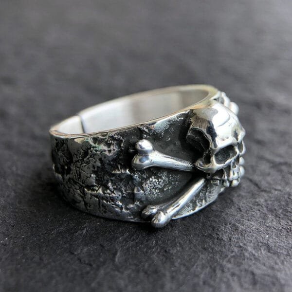 Men's Fine Silver Skull and Crossbones Ring - Image 4