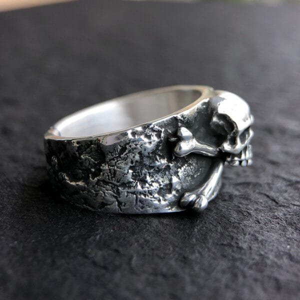 Men's Fine Silver Skull and Crossbones Ring - Image 6
