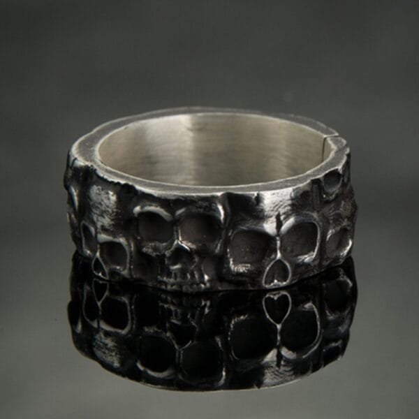 Men's Fine Silver Skulls Wrap Ring - Image 2