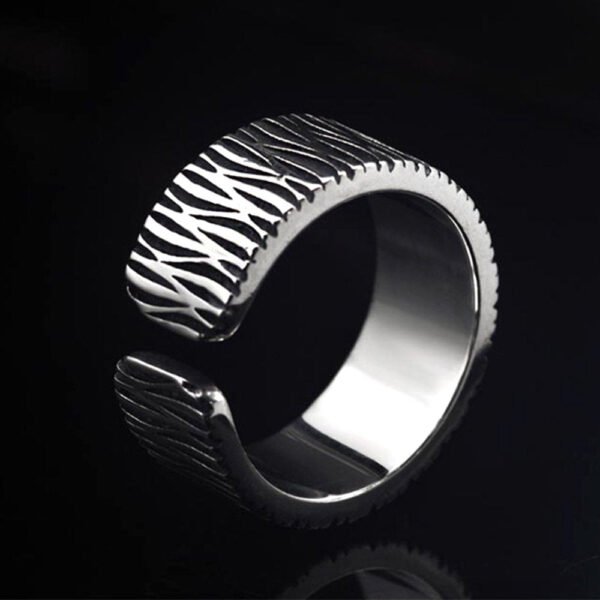 Men's Sterling Silver Bark Pattern Ring - Image 3