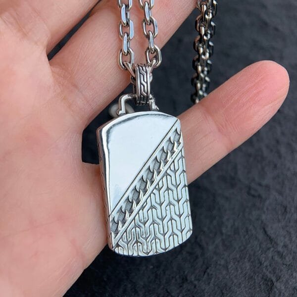 Men's Sterling Silver Chain Pattern Tag Necklace - Image 7