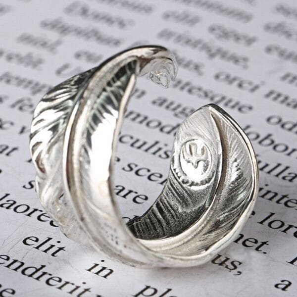 Men's Sterling Silver Feather Wrap Ring - Image 4