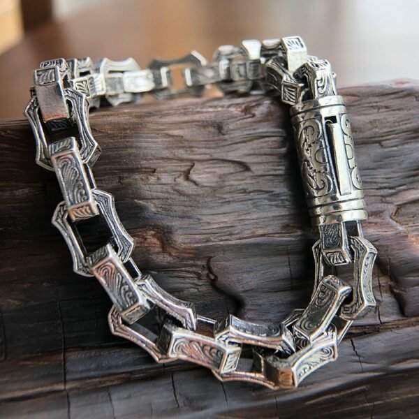 Men's Sterling Silver Ivy Link Chain Bracelet - Image 3