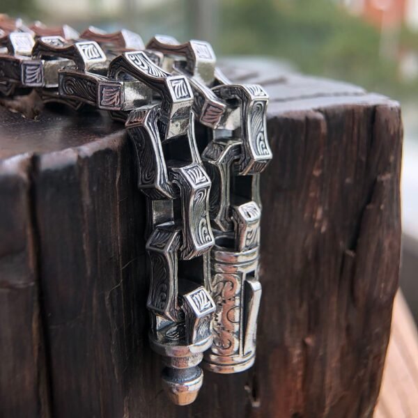 Men's Sterling Silver Ivy Link Chain Bracelet - Image 4