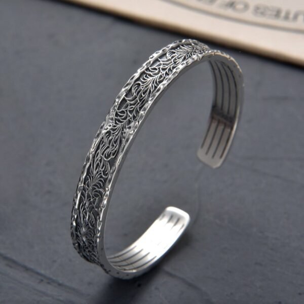 Men's Sterling Silver Ivy Pattern Cuff Bracelet - Image 4