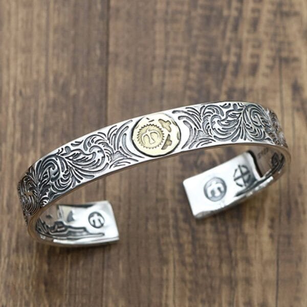 Men's Sterling Silver Ivy Pattern Eagle Cuff Bracelet - Image 4