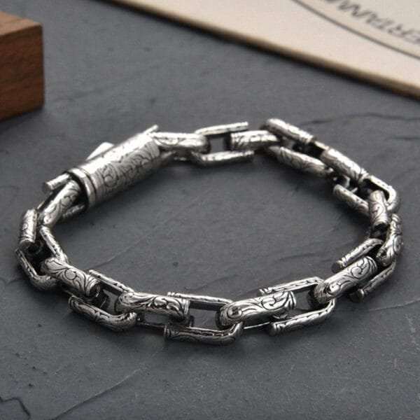 Men's Sterling Silver Ivy Pattern Link Chain Bracelet - Image 5