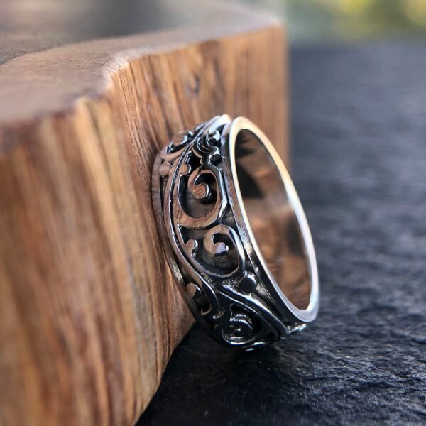 Men's Sterling Silver Ivy Spinner Ring - Image 3
