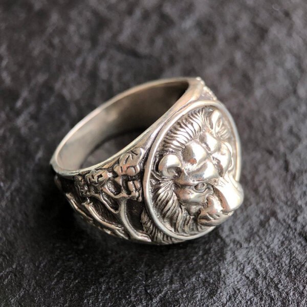 Men's Sterling Silver Lion Ring - Image 7