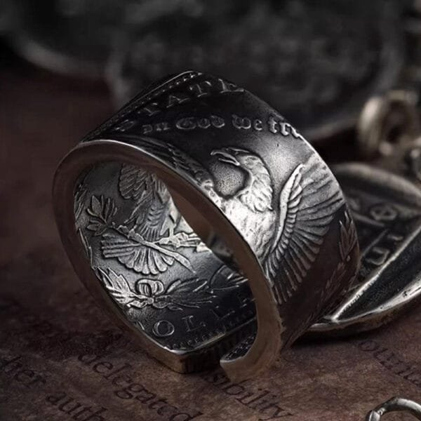 Men's Sterling Silver Morgan Dollar Coin Ring - Image 5