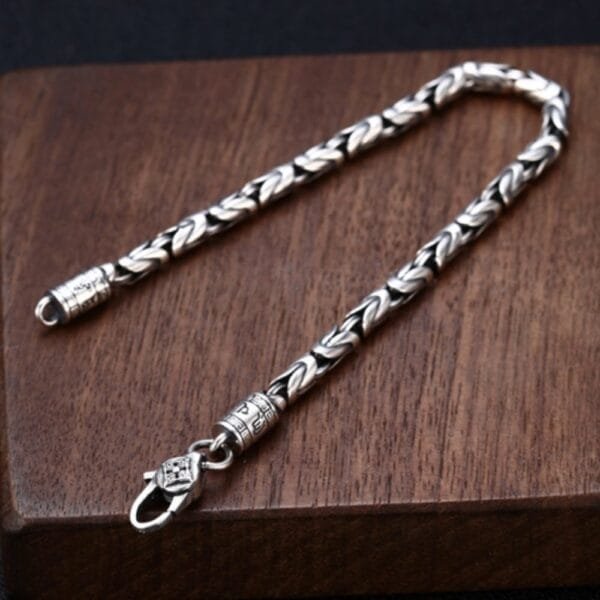 Men's Sterling Silver Vajra Clasp Byzantine Chain Bracelet - Image 2