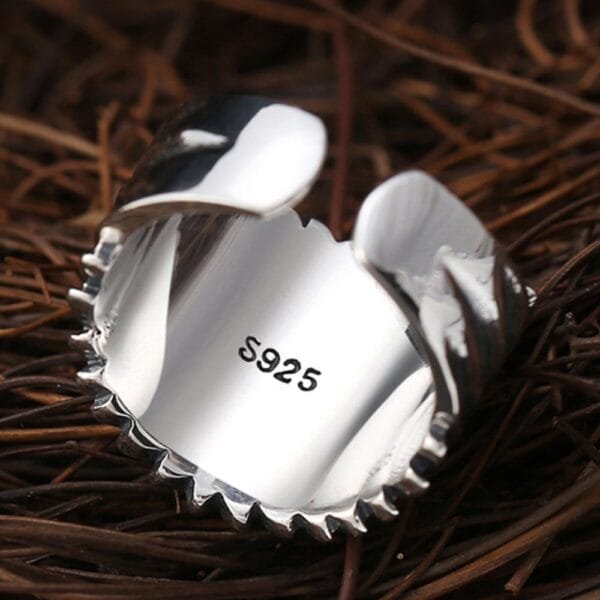 Men's Sterling Silver Virgin Mary Ring - Image 5