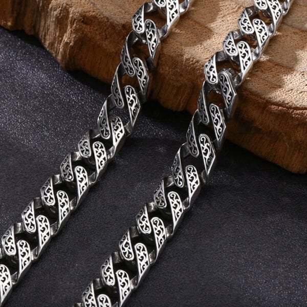 Men's Sterling Silver Ivy Pattern Cuban Link Chain - Image 2