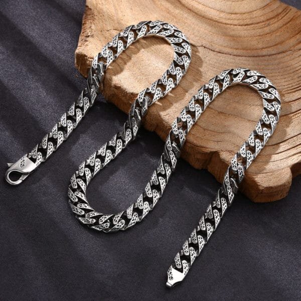 Men's Sterling Silver Ivy Pattern Cuban Link Chain - Image 3