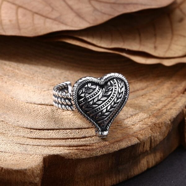 Sterling Silver Heart Ring - Image 4