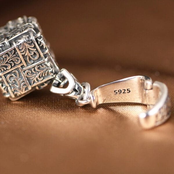 Sterling Silver Ivy Pattern Cube Pendant Necklace - Image 6
