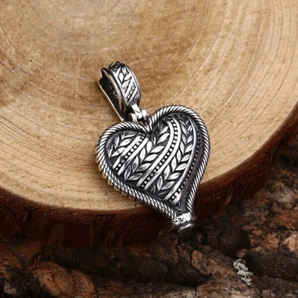 Sterling Silver Heart Pendant Necklace - Image 2