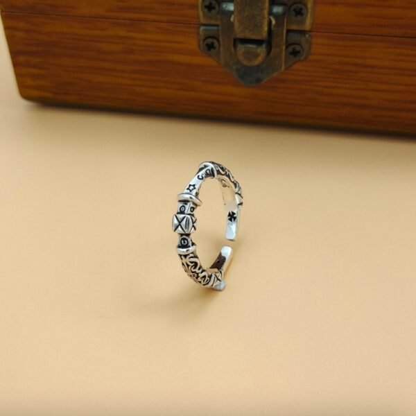 Sterling Silver Ivy Pattern Twisted Pinky Ring - Image 4