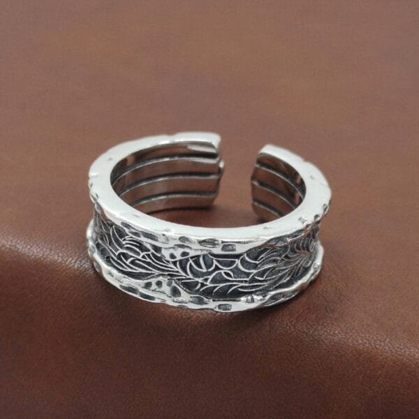 Sterling Silver Ivy Pattern Wrap Ring - Image 5
