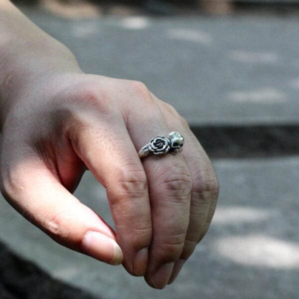 Sterling Silver Rose and Skull Ring - Image 6