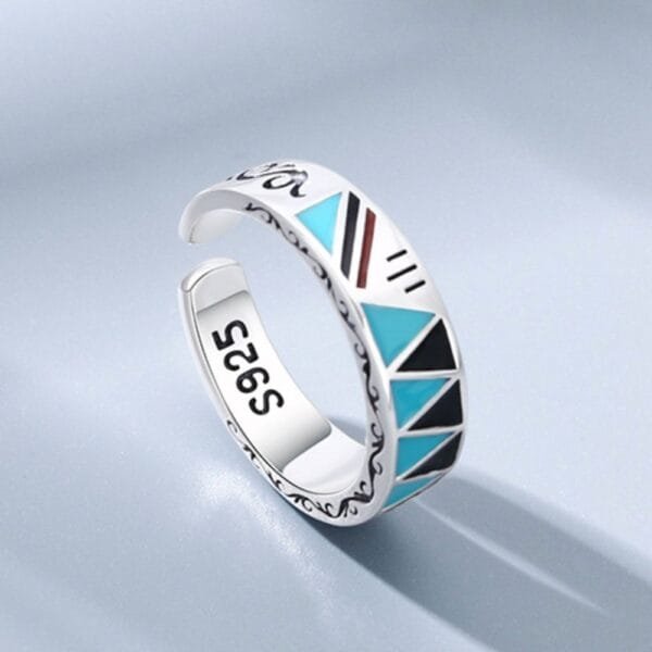 Sterling Silver Triangle Pattern Pinky Ring - Image 4
