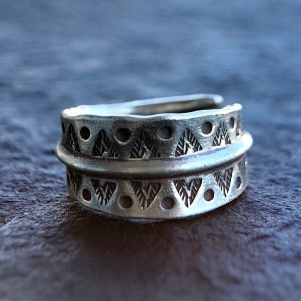 Sterling Silver Triangle Pattern Wrap Ring - Image 2