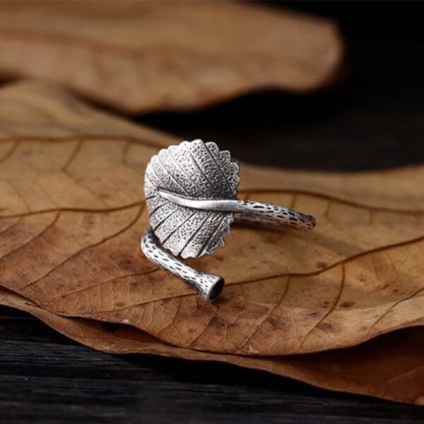 Women's Fine Silver Leaf Wrap Ring - Image 4